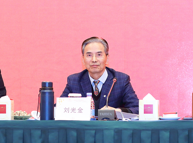 7L4A6071.jpg 7L4A6071.jpg